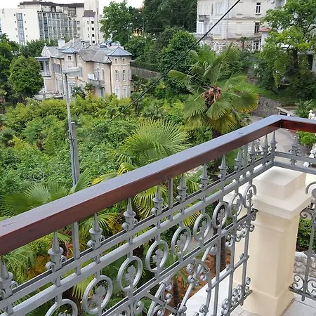 Apartment Atta *