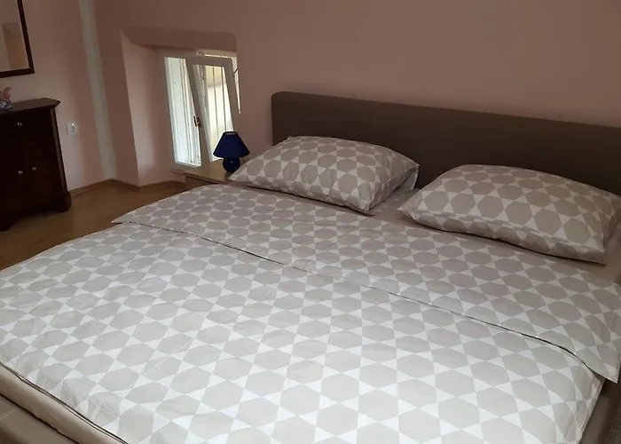 Atta オパティヤ